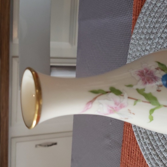 Lenox Eternal Love Bud Vase - Picture 3 of 6